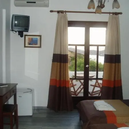 Hotel Rita's Chora (Ios)